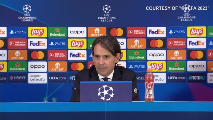 L'allenatore dell'Inter in sala stampa.