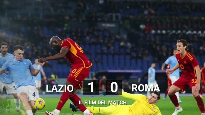 Con un rigore siglato da Mattia Zaccagni la Lazio batte nel derby la Roma e raggiunge la semifinale di Coppa Italia. Grande tensione in campo: guarda le immagini