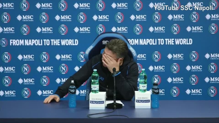 Il tecnico del Napoli in conferenza stampa.