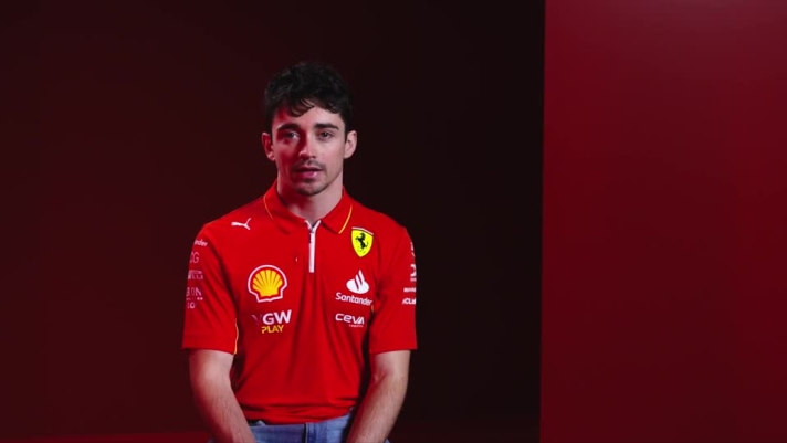 Il pilota della Ferrari durante la presentazione della nuova vettura.