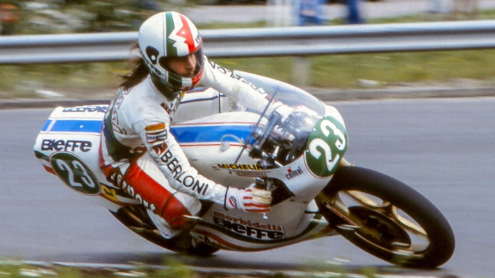 Graziano Rossi in pista con la Morbidelli 500 nel 1979