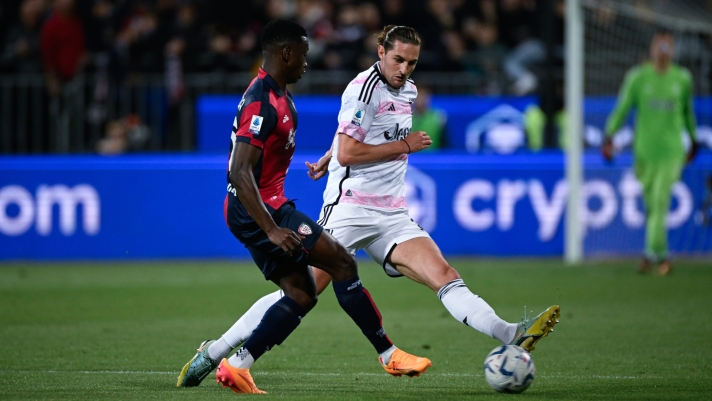 CAGLIARI, ITALY - APRIL 19: Adrien Rabiot of Juventus defends the ball during the Serie A TIM match between Cagliari and Juventus - Serie A TIM  at Sardegna Arena on April 19, 2024 in Cagliari, Italy.(Photo by Daniele Badolato - Juventus FC/Juventus FC via Getty Images)