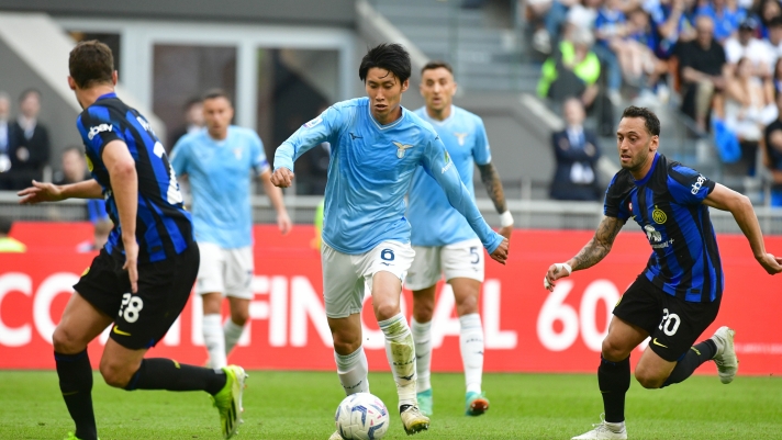 MILAN, ITALY - MAY 19: Daichi Kamada of SS Lazio scores a opening goal during the Serie A TIM match between FC Internazionale and SS Lazio at Stadio Giuseppe Meazza on May 19, 2024 in Milan, Italy. (Photo by Marco Rosi - SS Lazio/Getty Images)