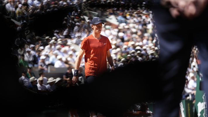 Italy's Jannik Sinner attends his semifinal match of the French Open tennis tournament against Spain's Carlos Alcaraz at the Roland Garros stadium in Paris, Friday, June 7, 2024. (AP Photo/Christophe Ena)
