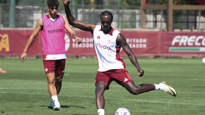 ROME, ITALY - JULY 11: AS Roma player Tammy Abraham during an AS Roma training session at Centro Sportivo Fulvio Bernardini on July 11, 2024 in Rome, Italy.  (Photo by Luciano Rossi/AS Roma via Getty Images)