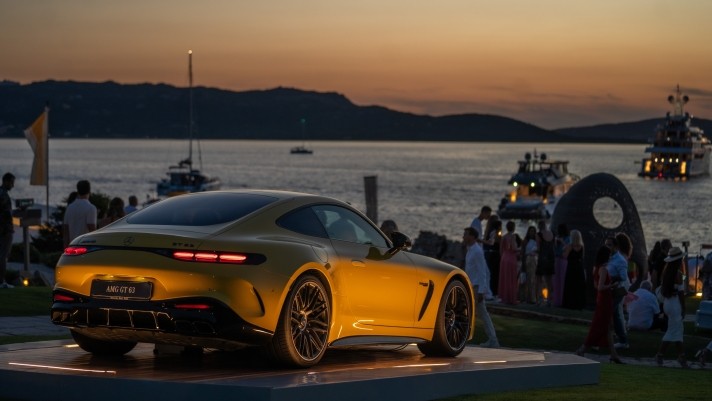 Mercedes Maybach costa smeralda