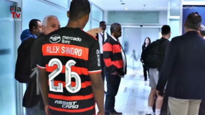 Il dietro le quinte dell'arrivo di Alex Sandro a Rio de Janeiro, dove si è unito ufficialmente al Flamengo.