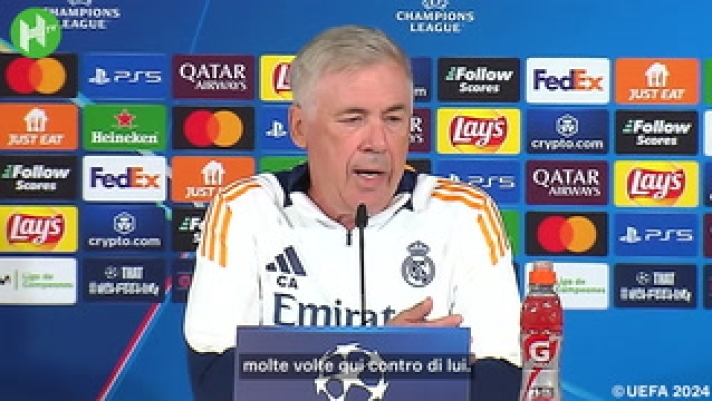 Carlo Ancelotti, allenatore del Real Madrid, ha parlato degli insulti ricevuti da Vinícius Jr. durante la vittoria del Real Madrid sulla Real Sociedad e della reazione del giocatore brasiliano.