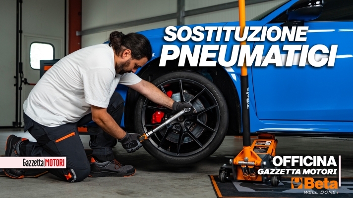 Officina Gazzetta Motori - BETA - HONDA CIVIC SOSTITUZIONE PNEUMATICI