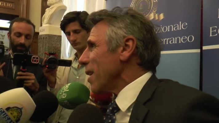 L'ex calciatore a margine del premio internazionale mediterraneo