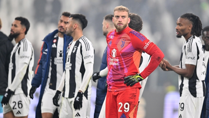 Players of  Juventus at the end of  the italian Serie A soccer match Juventus FC vs Venezia FC at the Allianz Stadium in Turin, Italy, 14 December 2024 ANSA/ALESSANDRO DI MARCO