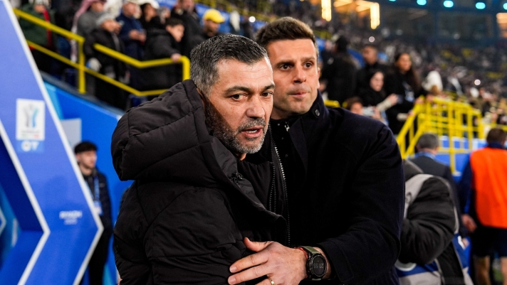 Milan?s head coach Sergio Conceicao  and Juventus? head coach Thiago Motta  during the EA Sports FC italian Supercup 2024/2025 match between Juventus and Milan at Al-Awwal Park Stadium in Riyadh, Saudi Arabia - Sport, Soccer -  Friday January 3, 2025 (Photo by Massimo Paolone/LaPresse)