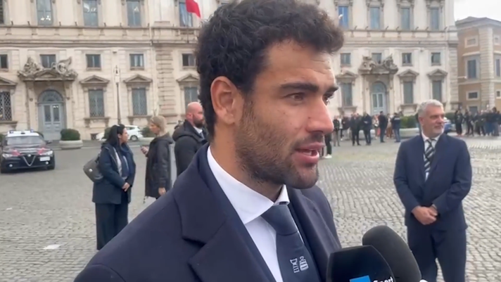 Matteo Berrettini dopo la cerimonia al Quirinale per l'Italtennis