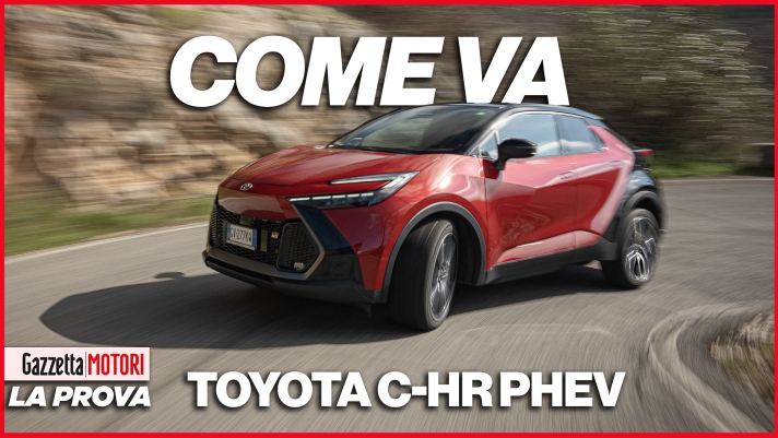 Toyota C-HR plug-in: come va