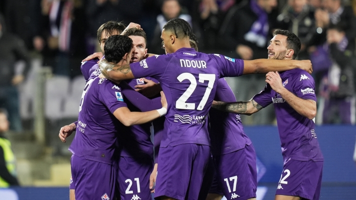 Fiorentina's Robin Gosens celebrates after scoring the 1-0 goal for his team during the Serie A Enilive 2024/2025 match between Fiorentina and Lecce - Serie A Enilive at Artemio Franchi Stadium - Sport, Soccer - Florence, Italy - Friday February 28, 2025 (Photo by Massimo Paolone/LaPresse)