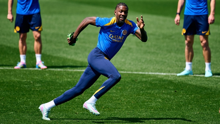 COMO, ITALY - APRIL 29: Marcus Thuram of FC Internazionale in action during a training session ahead of their UEFA Champions League 2024/25 semi final first leg match at the club's training ground BPER Training Centre at Appiano Gentile on April 28, 2025 in Como, Italy. (Photo by Mattia Ozbot - Inter/Inter via Getty Images)
