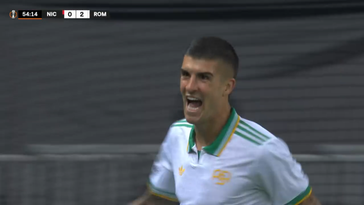 Gianluca Mancini segna il secondo gol della Roma contro il Nizza