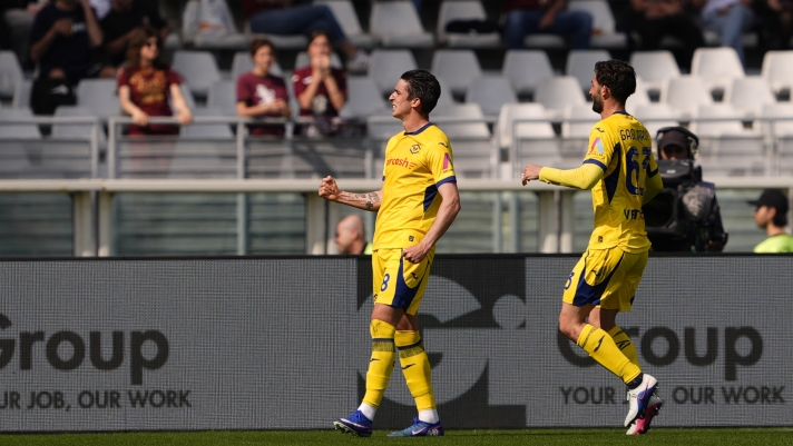 Verona's Bowie celebrates after scoring the 1-1 goal for his team during the Serie A soccer match between Torino Fc and Hellas Verona at the Stadio Olimpico Grande Torino in Turin, north west Italy - April 11, 2026. Sport - Soccer (Photo by Fabio Ferrari/LaPresse)