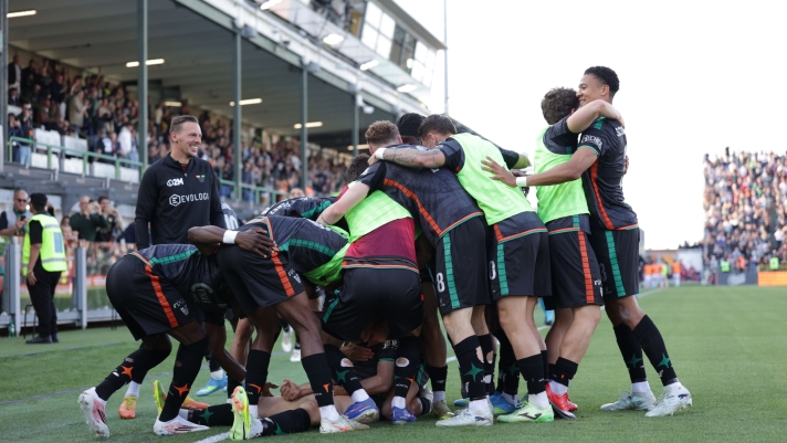 Venezia’s ANDREA ADORANTE celebrates after scoring a goal during the Italian Serie BKT soccer championship match between Venezia FC and Empoli FC at Pierluigi Penzo Stadium on 25 April, 2026, Venezia, Italy (Photo by Mattia Radoni/LaPresse)