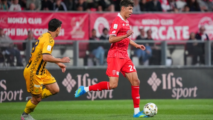 Adam Bakoune del Monza durante la partita tra  Monza e Juve Stabia del Campionato italiano di calcio Serie BKT 2025/2026 , Martedi 19 Maggio 2026,  Sport - calcio ( Photo by Alessio Morgese / LaPresse)