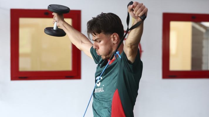  Ardon Jashari of AC Milan in action during an AC Milan Gym Training Session at Milanello on April 22, 2026 in Cairate, Italy. (Photo by Giuseppe Cottini/AC Milan via Getty Images)
