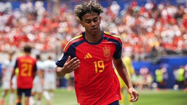TOPSHOT - Spain's forward #19 Lamine Yamal reacts during the 2026 World Cup football tournament quarter-final match between Spain and Belgium at the Los Angeles Stadium in Inglewood on July 10, 2026.  (Photo by ETIENNE LAURENT / AFP)