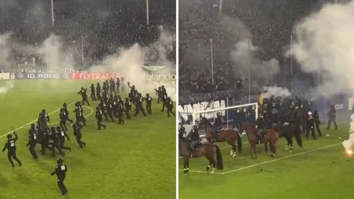  invasione di campo e razzi, poi arriva la polizia a cavallo