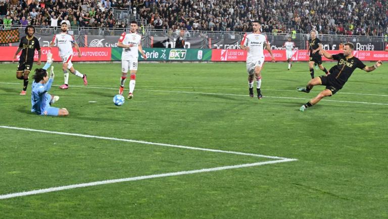 Venezia-Cremonese: 1-0 LIVE: la finale playoff di Serie B | La diretta |  Gazzetta.it