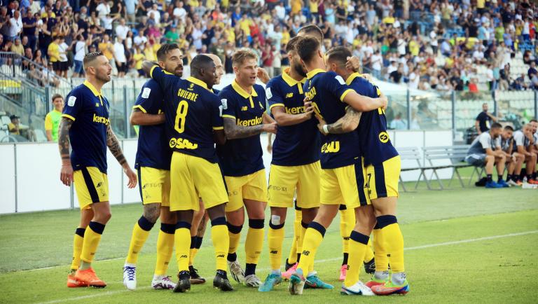 Calcio, serie B: Cittadella-Modena 0-0. Gagno para un rigore