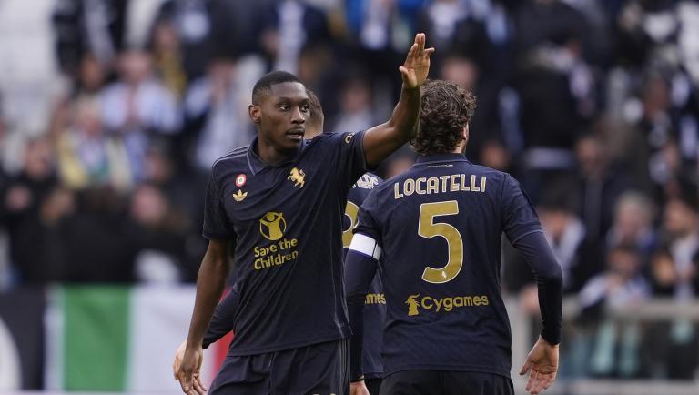 Maglia Juventus Home 2024/2025 Ufficiale – Kolo Muani #20 – Sportbaer – Bambini