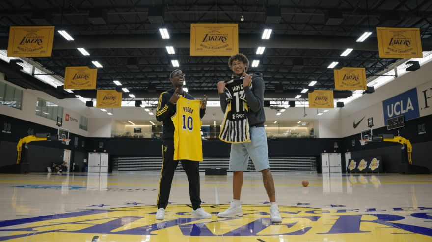 Pogba sul parquet dei Lakers: tiri con Hayes