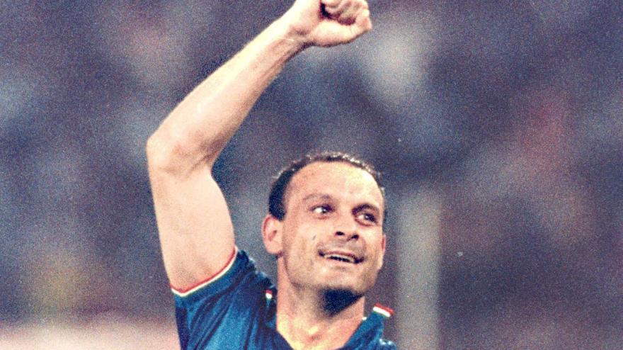 Addio Totò: la diretta dalla camera ardente allo stadio Barbera