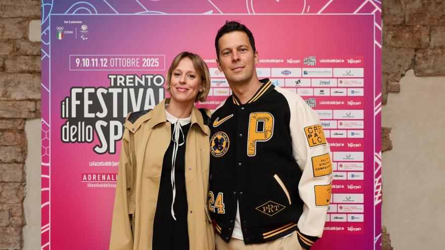 Federica Pellegrini e Matteo Giunta: l’amore è in corsia due. Rivivi l