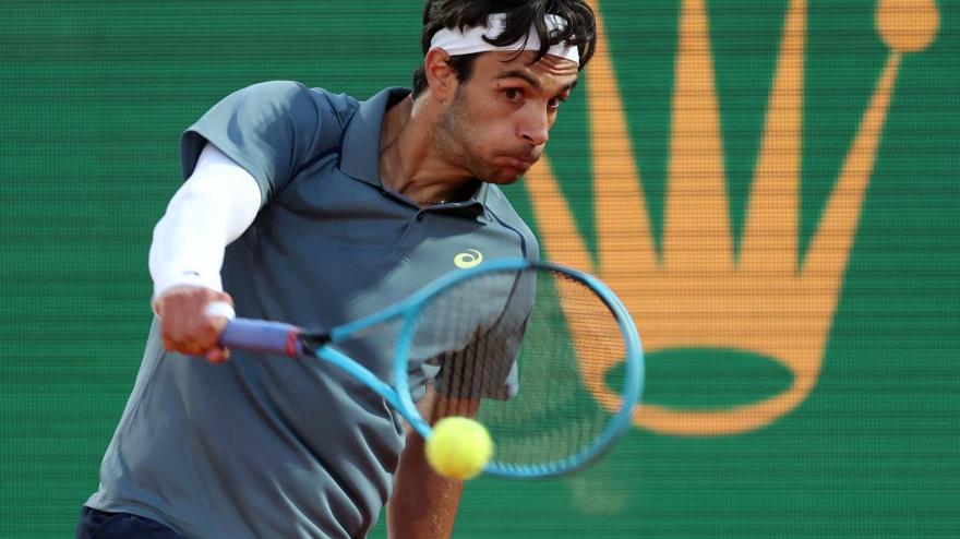 Musetti, ci sei mancato: colpi poetici nel ko con Vacherot a Montecarlo