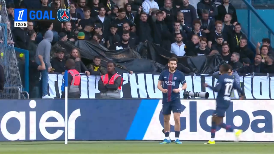 Psg-Nantes, Kvara fa tutto da solo: con il gol da extraterrestre firma la doppietta