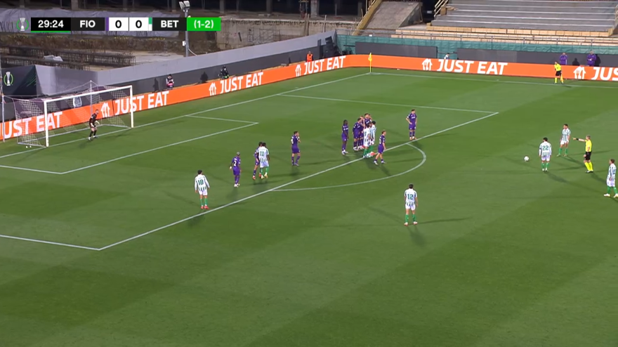 Ma che gol ha fatto? Guarda la punizione perfetta di Antony