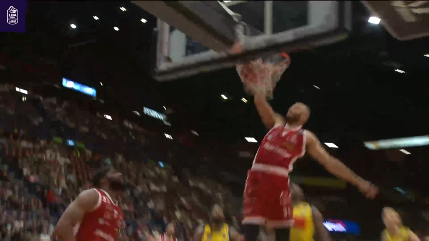 Milano, tutto facile contro Scafati: 100-72. Guarda gli highlights