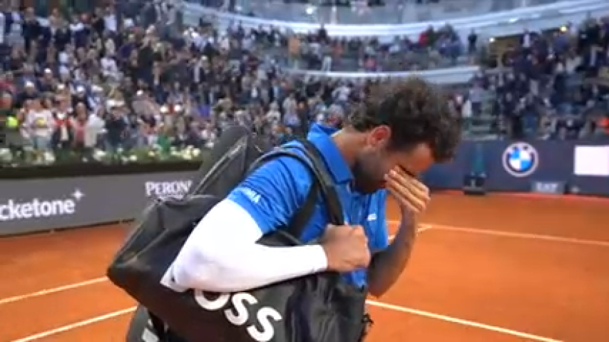Berrettini lascia il Centrale in lacrime: anche Ruud lo applaude
