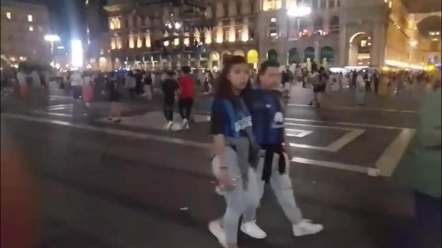 Manita Psg, Piazza Duomo si svuota Manita Psg, Piazza Duomo si svuota