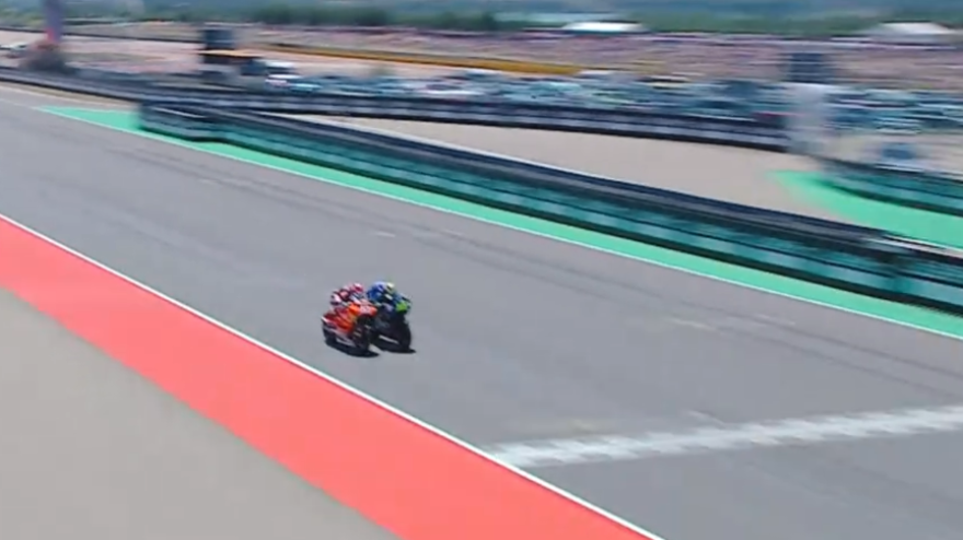 Moto2, GP Aragon: highlights gara. Vince Oncu al fotofinish! Moto2, GP Aragon: highlights gara. Vince Oncu al fotofinish!