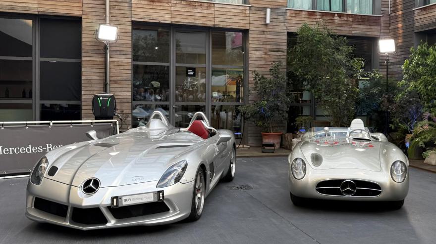 Alla 1000 Miglia la Mercedes di Stirling Moss e il figlio chef Alla 1000 Miglia la Mercedes di Stirling Moss e il figlio chef