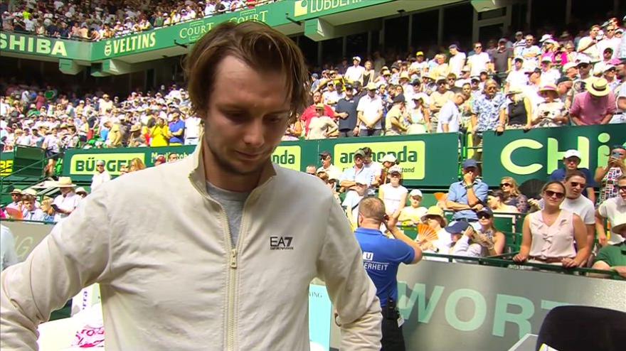 La rivelazione di Bublik: "Dopo Wimbledon ho vissuto mesi terribili" La rivelazione di Bublik: "Dopo Wimbledon ho vissuto mesi terribili"