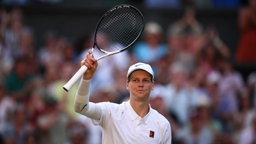 sinner djokovic wimbledon highlights jannik vince e vola in finale