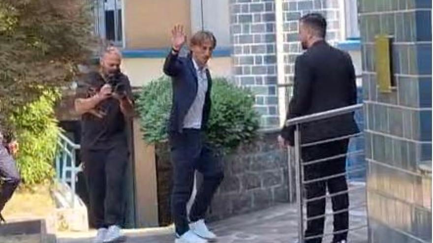 Modric, che accoglienza! L Modric, che accoglienza! L