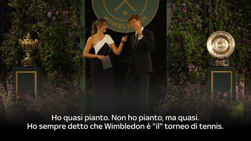 Sinner: "Ho quasi pianto, perché Wimbledon è il torneo" Sinner: "Ho quasi pianto, perché Wimbledon è il torneo"