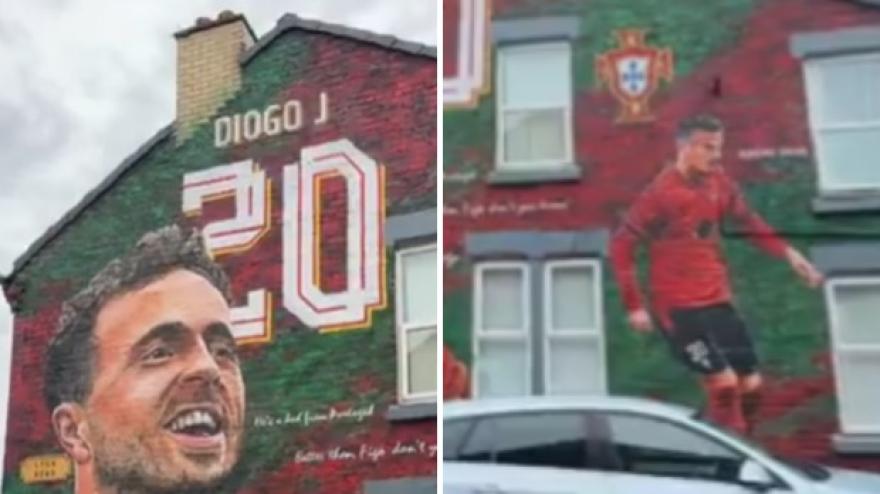 Anfield celebra ancora Diogo Jota: nuovo murales con il fratello Anfield celebra ancora Diogo Jota: nuovo murales con il fratello