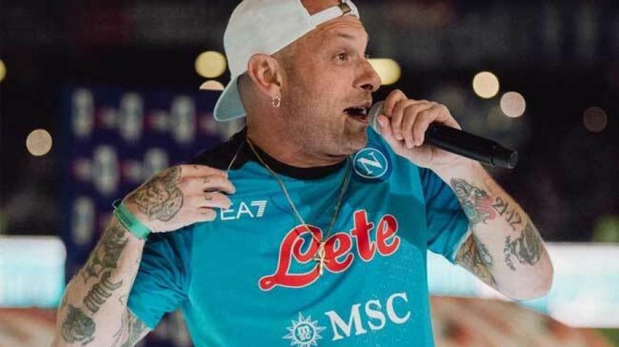 Clementino: "Ecco perché dopo De Bruyne anche Messi può arrivare al Napoli" Clementino: "Ecco perché dopo De Bruyne anche Messi può arrivare al Napoli"
