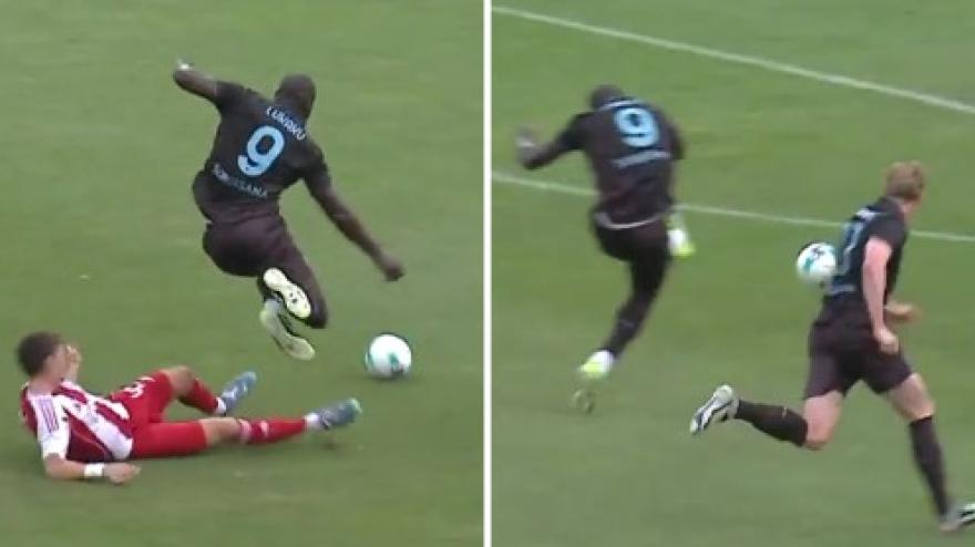 Napoli Olympiacos 2 1: gol e highlights, Lukaku ko al 32