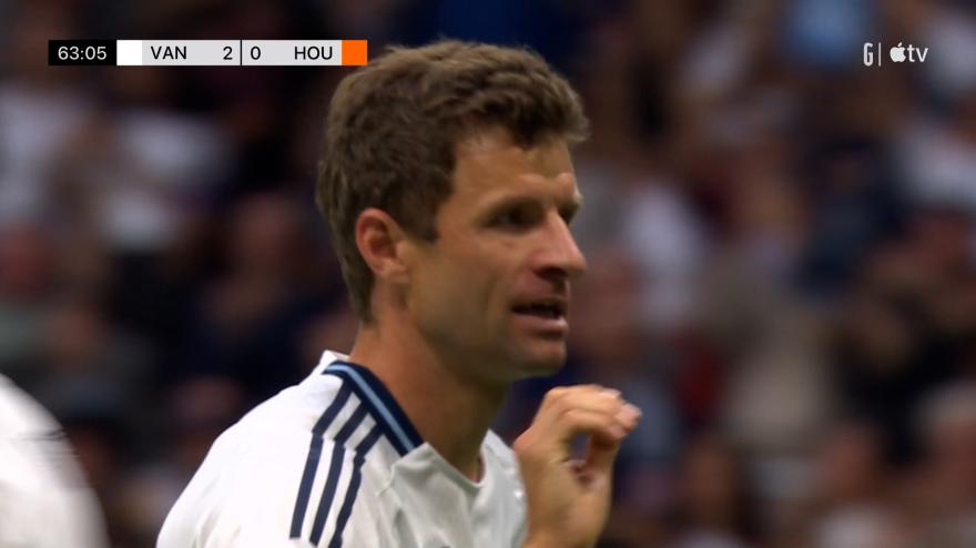 muller debutto amaro gol dopo 2 minuti ma viene annullato