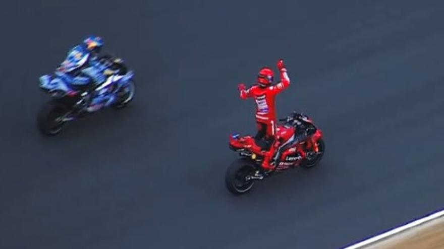 Marquez non sbaglia nulla e vince! Male Bagnaia: gli highlights della Sprint Race Marquez non sbaglia nulla e vince! Male Bagnaia: gli highlights della Sprint Race